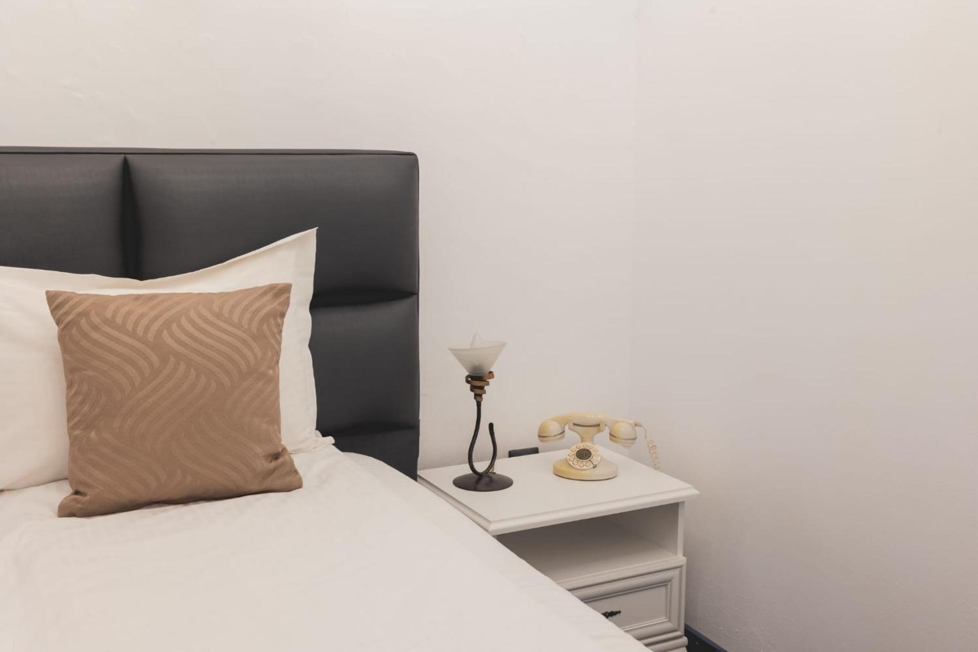Hotel Carol - Vatra Dornei Zewnętrze zdjęcie