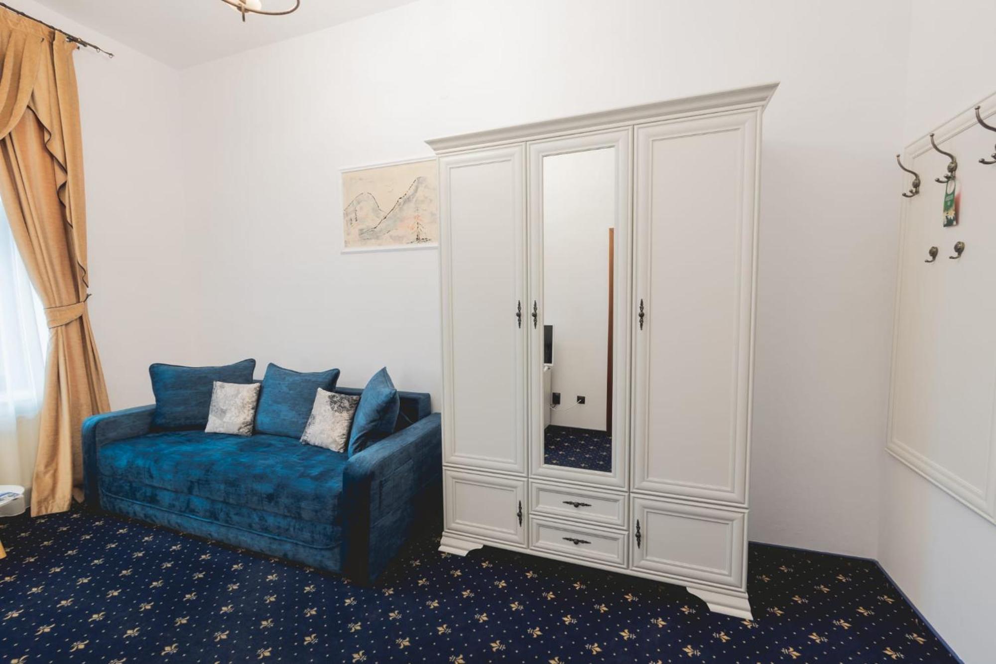 Hotel Carol - Vatra Dornei Zewnętrze zdjęcie